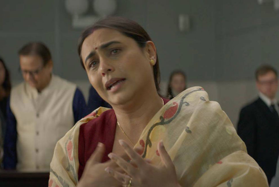 সন্তানদের ফিরে পেতে ভারত ও নরওয়ের আদালতের দ্বারস্থ রানি মুখার্জি! 
