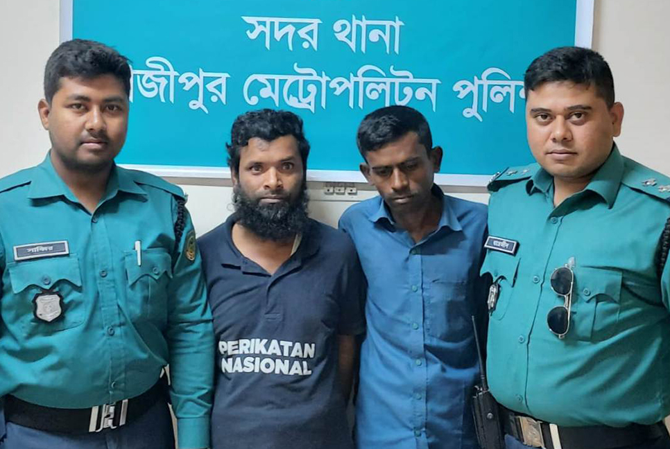 গাজীপুর থেকে অপহৃত শিশু চাঁদপুরে উদ্ধার, অপহরণকারী ও ক্রেতা গ্রেফতার