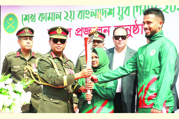 গোপালগঞ্জে শেখ কামাল যুব গেমসের মশাল প্রজ্বালন