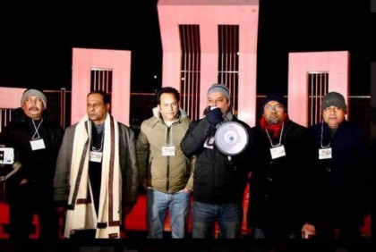 কানাডার টরন্টোর স্থায়ী শহীদ মিনারে প্রবাসীদের ঢল