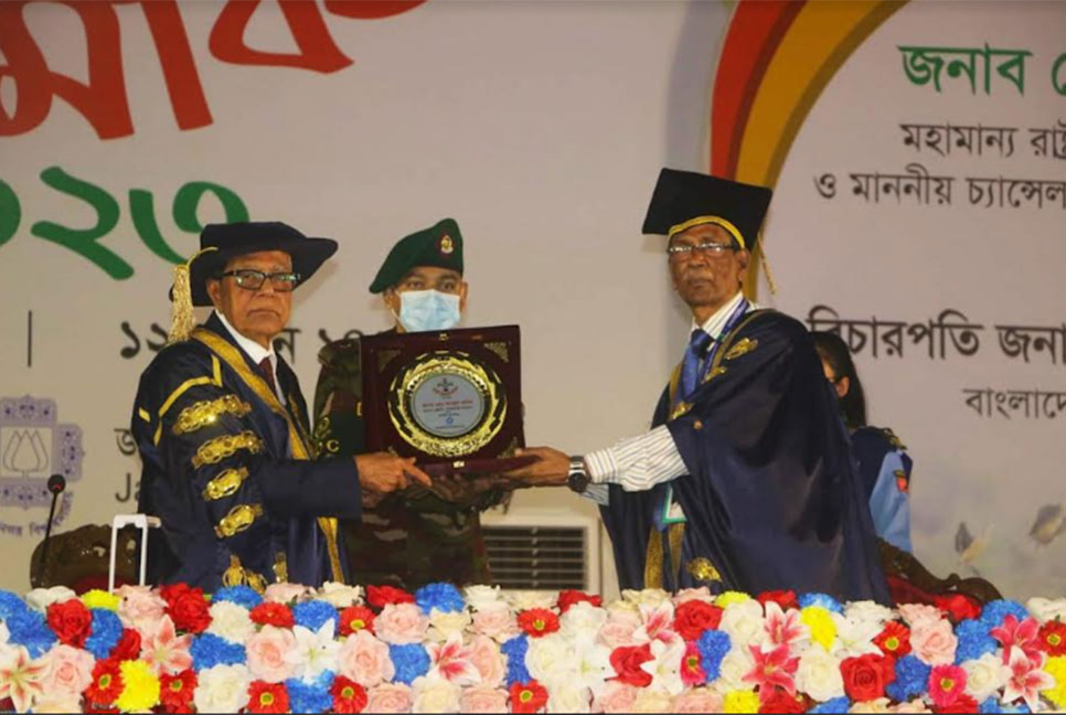 শিক্ষক-শিক্ষার্থীদের দলীয় লেজুড়বৃত্তি ঠিক নয় : রাষ্ট্রপতি

