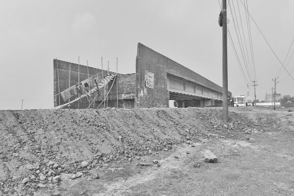 সড়কপথে যাতায়াতে অপেক্ষার শেষ কবে শাল্লাবাসীর?