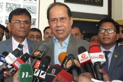 আইনস্টাইনও ইভিএম মেশিনে ফল পাল্টাতে পারবে না : সিইসি


