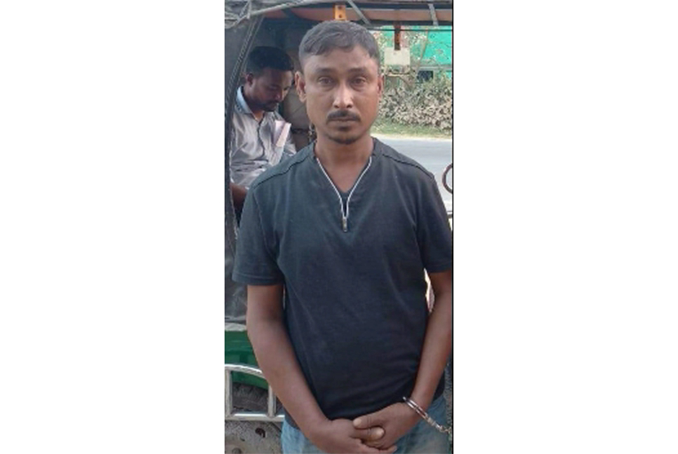 জয়পুরহাটে হেরোইনসহ হত্যা মামলার আসামি গ্রেফতার 
