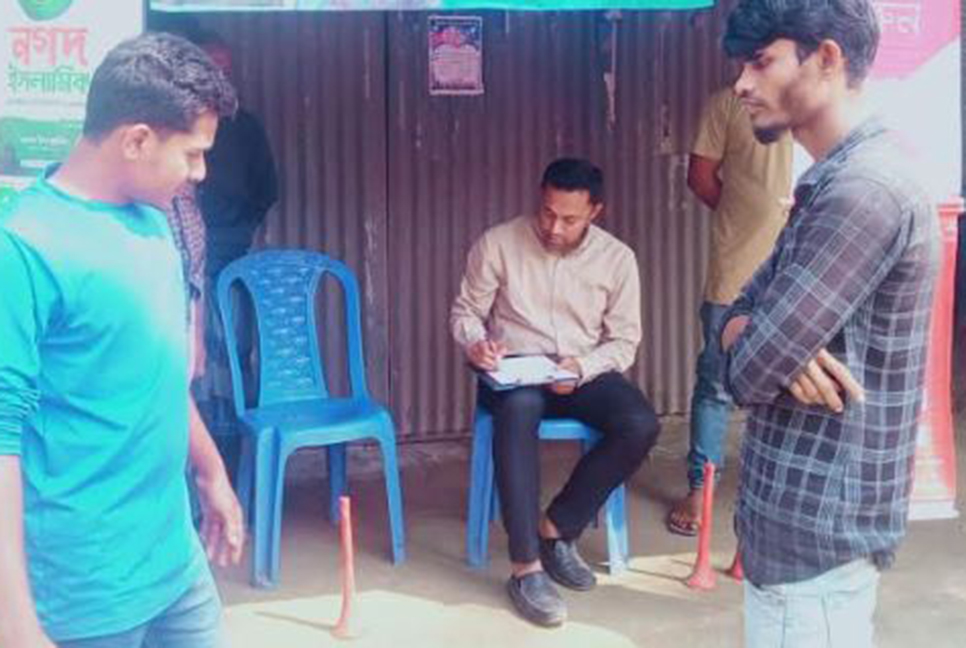 কিশোরগঞ্জে ২ যানবাহনকে জরিমানা 