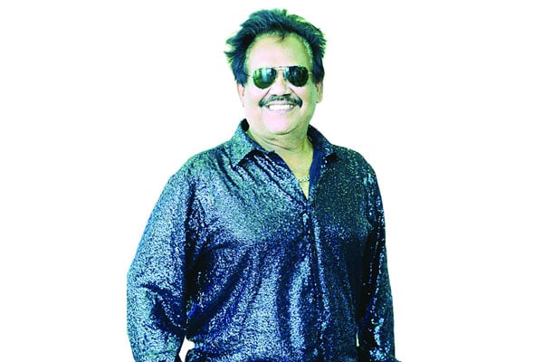 বিখ্যাত মানুষের শূন্যস্থান কখনো পূর্ণ হয় না