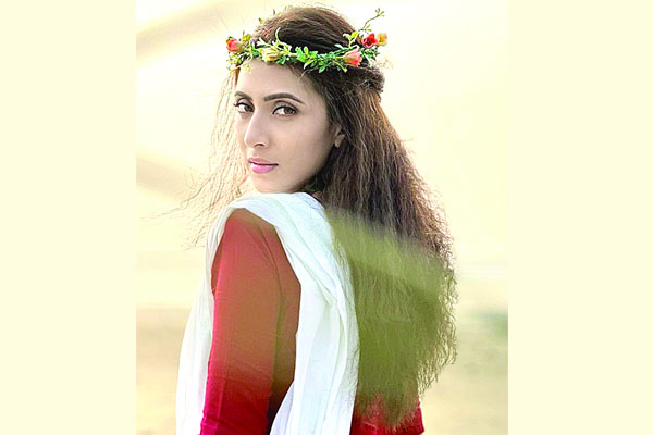 দূর দ্বীপ বাসিনী মিম