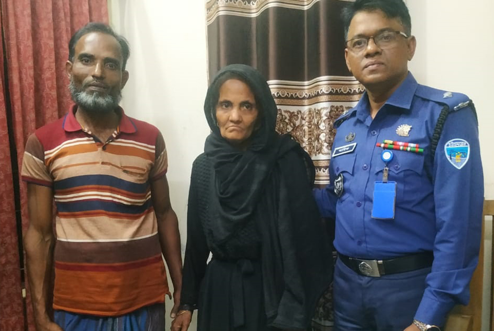 রাঙামাটিতে নিখোঁজ নারীর সন্ধান, পরিবারের কাছে হস্তান্তর