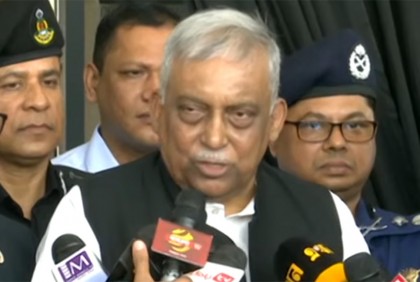 পলাতক জঙ্গিদের ধরতে চেষ্টা চলছে : স্বরাষ্ট্রমন্ত্রী