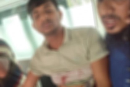 মোরেলগঞ্জে ব্যবসায়ীকে কুপিয়ে জখম