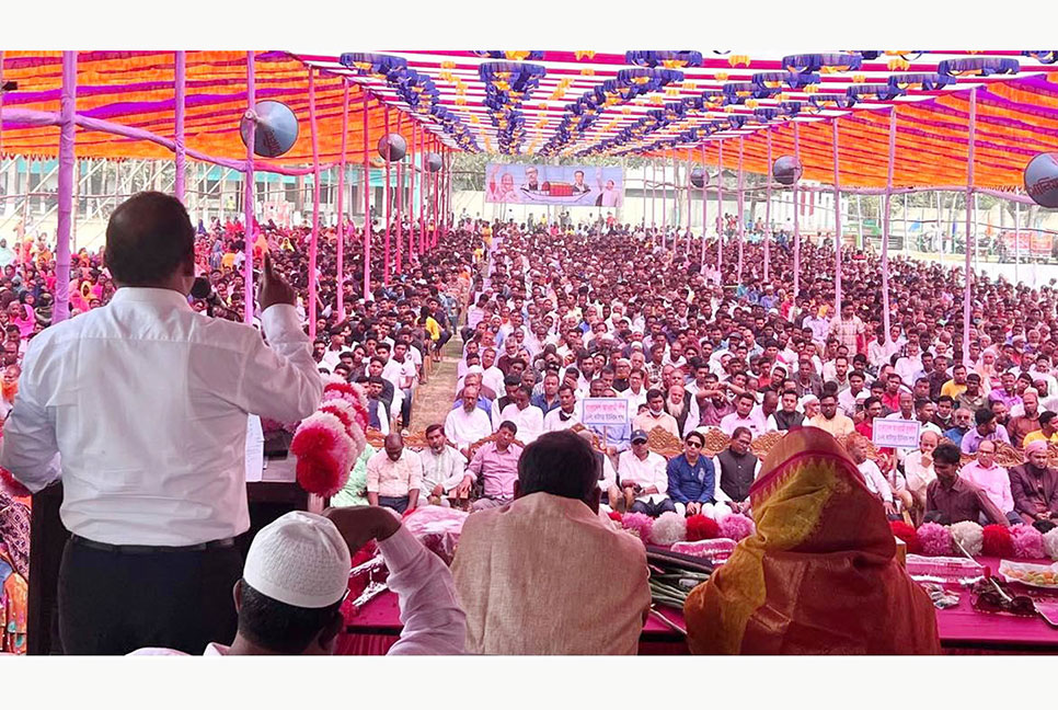 আওয়ামী লীগকে নিশ্চিহ্ন করতে বঙ্গবন্ধুকে সপরিবারে হত্যা করেছে জিয়া : মির্জা আজম
