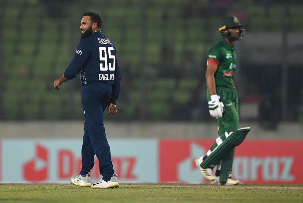 সিরিজ বাঁচানোর ম্যাচে ১৩২ রানে হারলো টাইগাররা