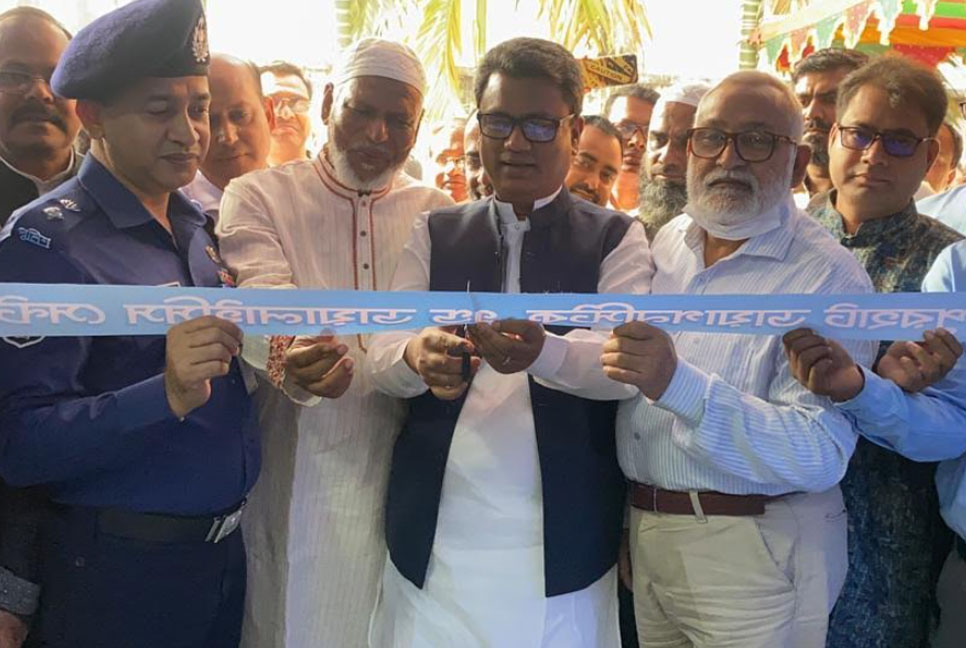 প্রতিটি জেলায় আধুনিক ডায়ালাইসিস সেন্টার প্রতিষ্ঠা করতে হবে: হুইপ স্বপন
