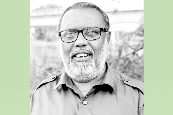তিন প্রজন্মের মাছের খামারে তৃতীয় প্রজন্মের রুই