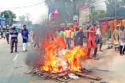 পঞ্চগড়ে পুলিশ-মুসল্লি সংঘর্ষে ২ জন নিহত