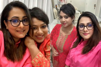 দা-কুমড়া নয়, শাবনূর-পূর্ণিমার মধ্যে ফুলে-ফুলে সম্পর্ক
