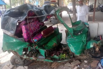 নোয়াখালীতে পিকআপভ্যানের ধাক্কায় ব্যবসায়ীর মৃত্যু