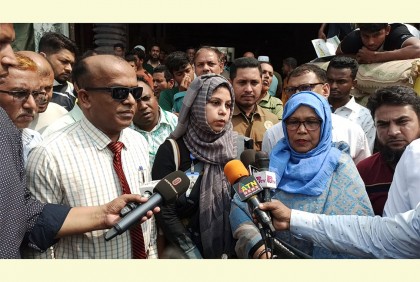 প্লাস্টিকের বস্তায় চাল বিক্রি করায় দুই প্রতিষ্ঠানকে জরিমানা