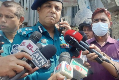 সায়েন্সল্যাব এলাকায় বিস্ফোরণের কারণ অজানা, ভবনটি ঝুঁকিপূর্ণ

