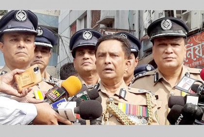 ভবনে বিস্ফোরণের ঘটনা নাশকতা নয় : ডিএমপি কমিশনার


