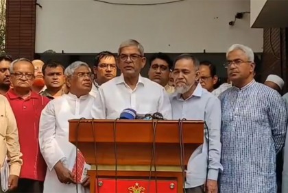 চট্টগ্রাম ও ঢাকায় বিস্ফোরণের ঘটনায় সরকারের ব্যর্থতা দেখছেন মির্জা ফখরুল

