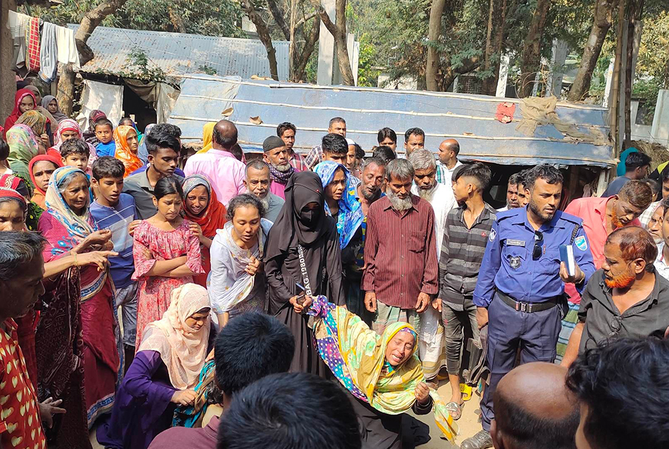 মোটরসাইকেল কিনে না দেওয়ায় কিশোরের আত্মহত্যা