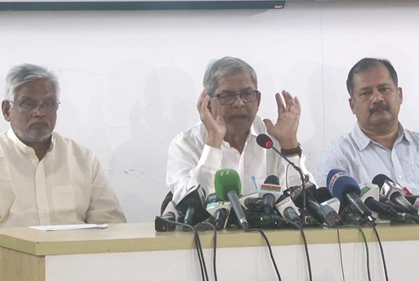 রিজভীসহ নেতাকর্মীদের মুক্তি চাইলেন ফখরুল