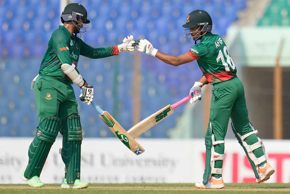 হোয়াইটওয়াশ এড়ানোর ম্যাচে টাইগারদের সংগ্রহ ২৪৬ রান