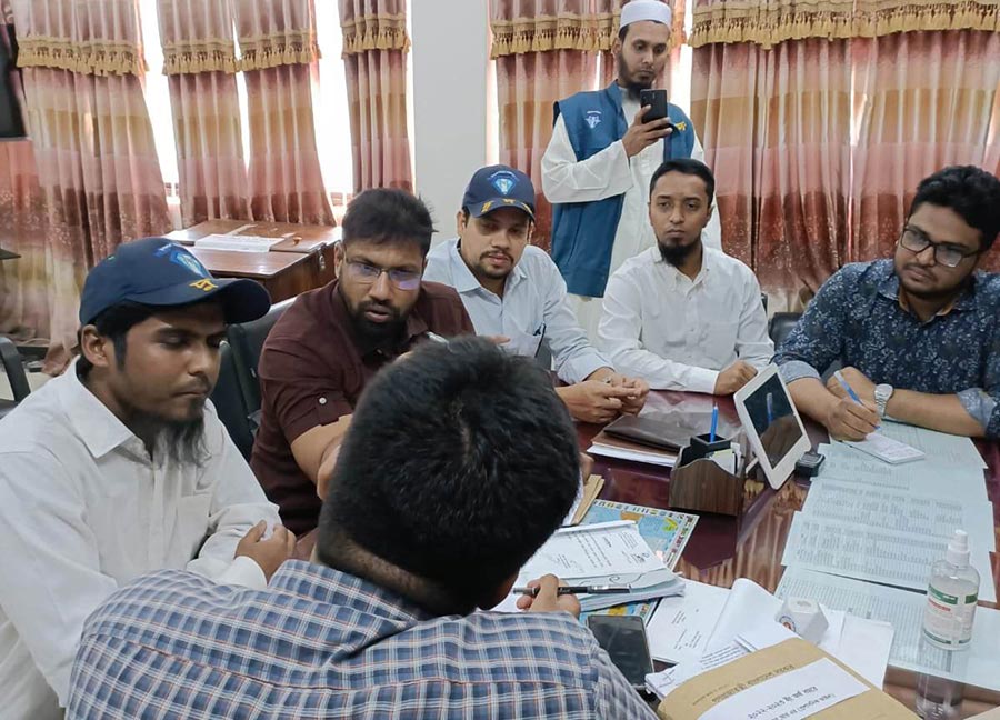 অফিস সময়ে কর্মস্থলে অনুপস্থিত ৯ চিকিৎসককে কারণ দর্শানোর নির্দেশ পরিচালকের  