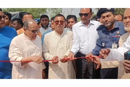 আওয়ামী লীগের মতো গণতান্ত্রিক দল এই পৃথিবীতে খুব কম: শামীম