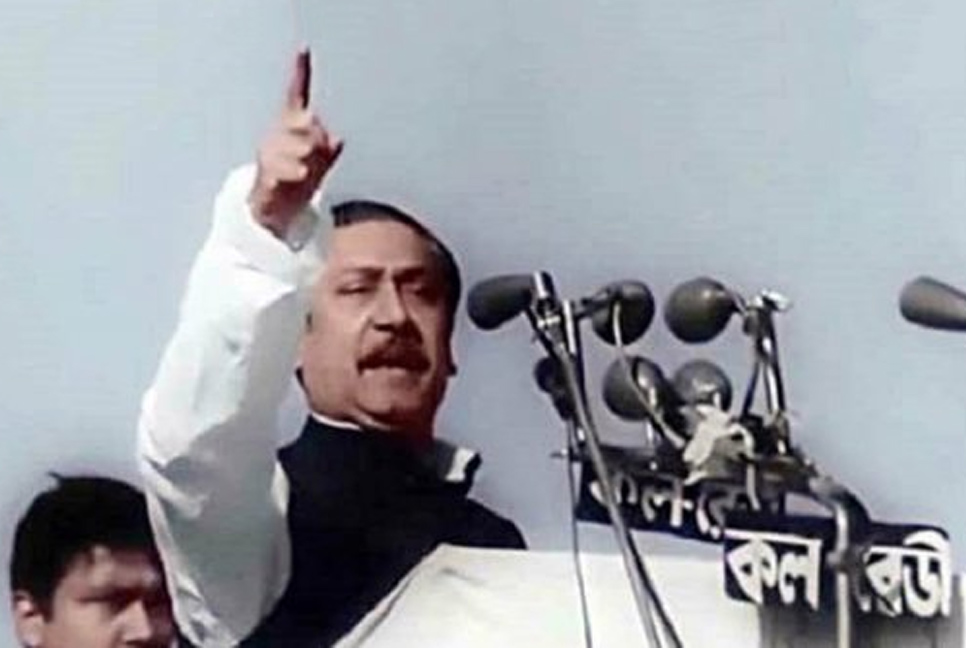 এ যেন ৭১ সালের ৭ মার্চ : পটিয়ার সর্বত্র প্রচারিত হল বঙ্গবন্ধুর ভাষণ