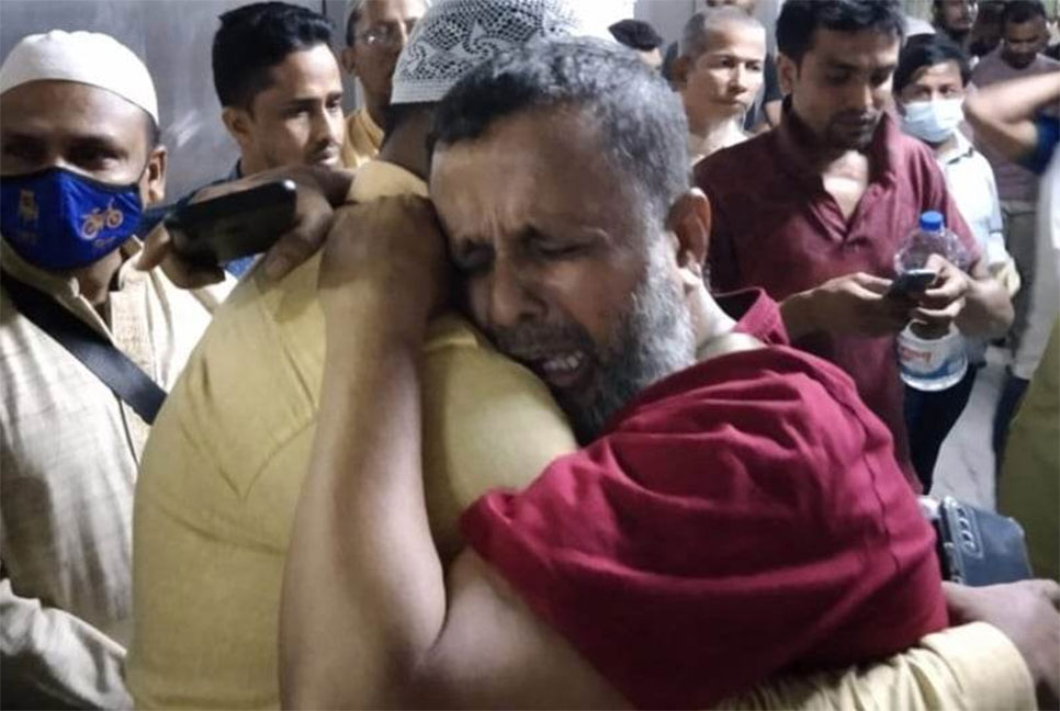 গুলিস্তানে বিস্ফোরণে নিহতের সংখ্যা বেড়ে ১৬