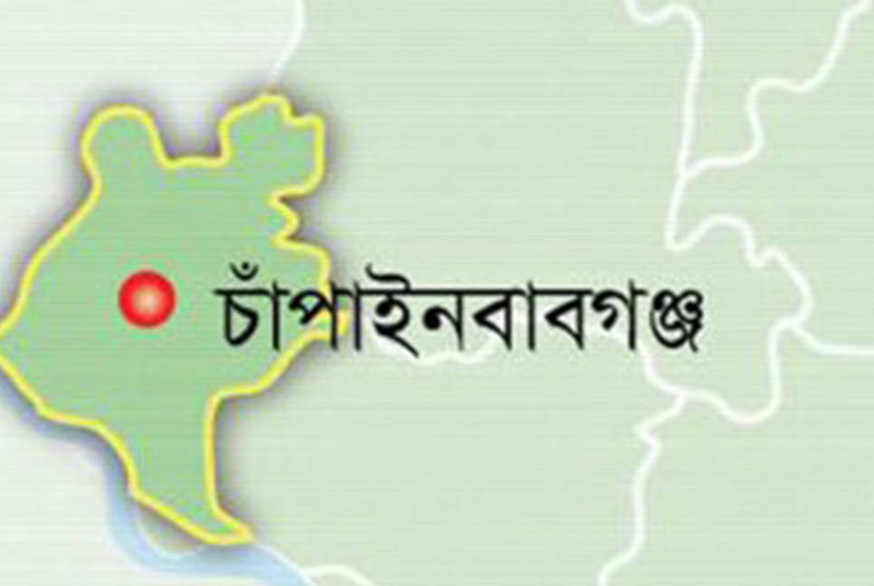 ককটেল বিস্ফোরণ ঘটিয়ে ৪ লাখ টাকা ছিনিয়ে নেয়ার অভিযোগ