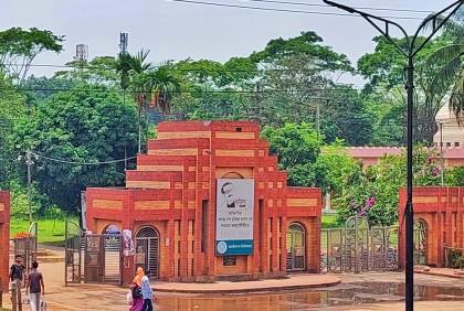 জাবিতে অবৈধদের হল ছাড়ার নির্দেশ