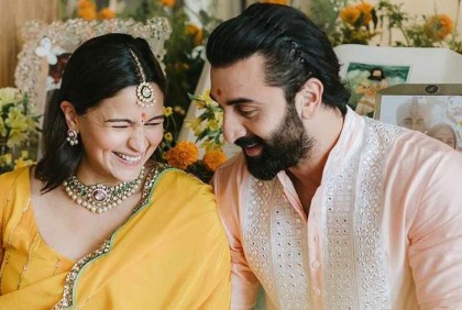 ও রকম দু’জন মেয়েকে সামলানো আমার পক্ষে খুব কঠিন, কেন বললেন রণবীর?