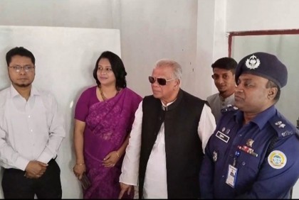 ঝালকাঠিতে আশ্রয়ণ প্রকল্পের ঘর পরিদর্শন
