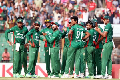 টি-টোয়েন্টিতে ইংল্যান্ডের বিপক্ষে বাংলাদেশের প্রথম জয়  
