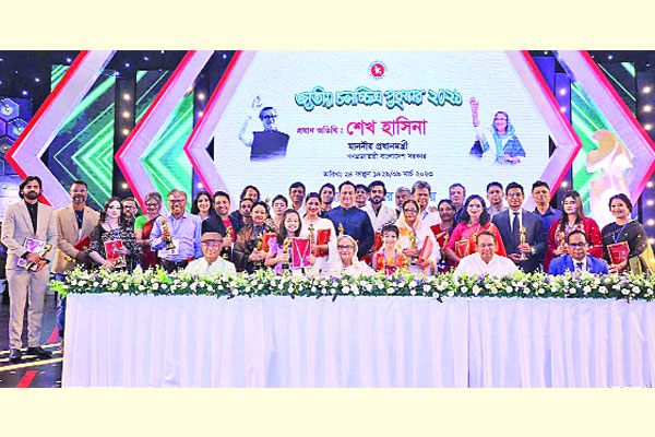 জীবনধর্মী ভালো সিনেমা নির্মাণ করুন