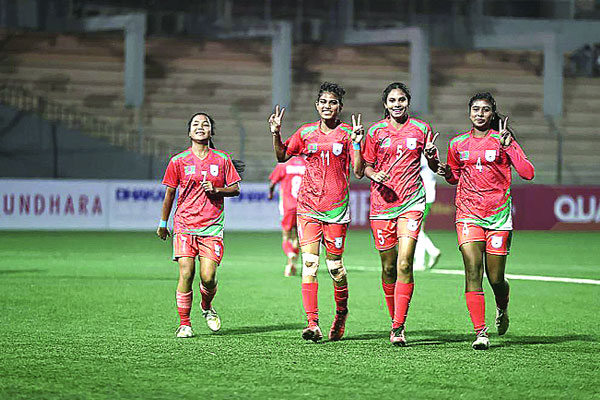 বাংলার মেয়েদের উড়ন্ত জয়
