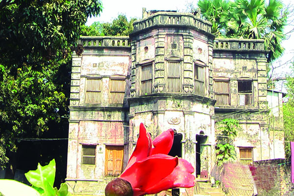 জ্যোতি বসুর পৈতৃক বাড়ি এখন পর্যটন কেন্দ্র