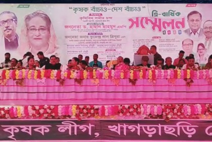 সরকারকে আর দড়ি ধরে টান দেওয়ার চেষ্টা করবেন না: তথ্যমন্ত্রী