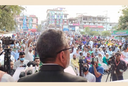 নির্বাচনে না আসলে বিএনপির অস্তিত্ব থাকবে না : এসএম কামাল 


