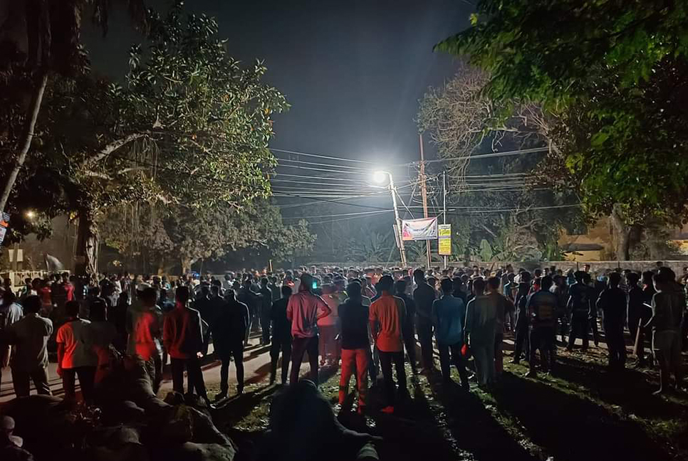 হামলার প্রতিবাদ, বিক্ষোভের ডাক দিয়েছে রাবি শিক্ষার্থীরা