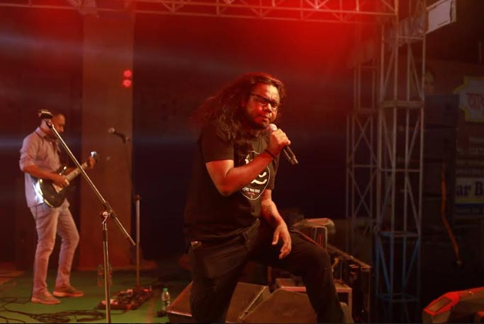 ভারতে ‘কৃষ্ণনগর বসন্ত উৎসব’ মাতালো বাংলা ফাইভ 