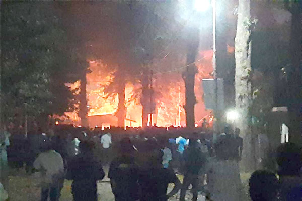সংঘর্ষে রণক্ষেত্র রাজশাহী
