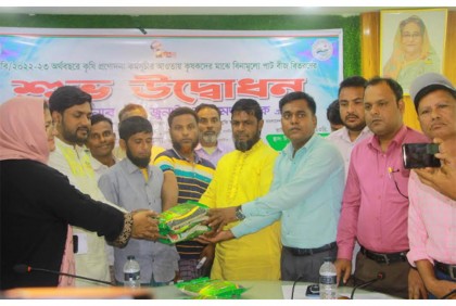 ৬২ হাজার পরিবারকে কৃষি উপকরণের কার্ড দিয়েছেন প্রধানমন্ত্রী: পলক