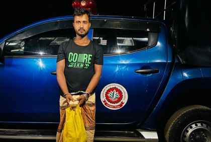 উখিয়ায় ১০ হাজার পিস ইয়াবাসহ যুবক আটক