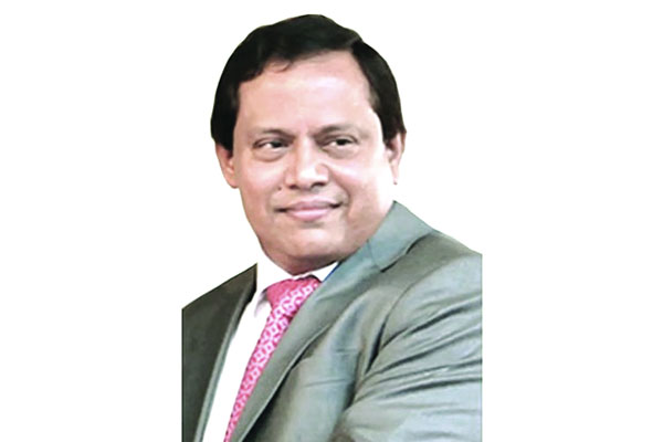আওয়ামী লীগ সরকারের উন্নয়ন বিএনপির চোখে পড়ে না : মির্জা আজম