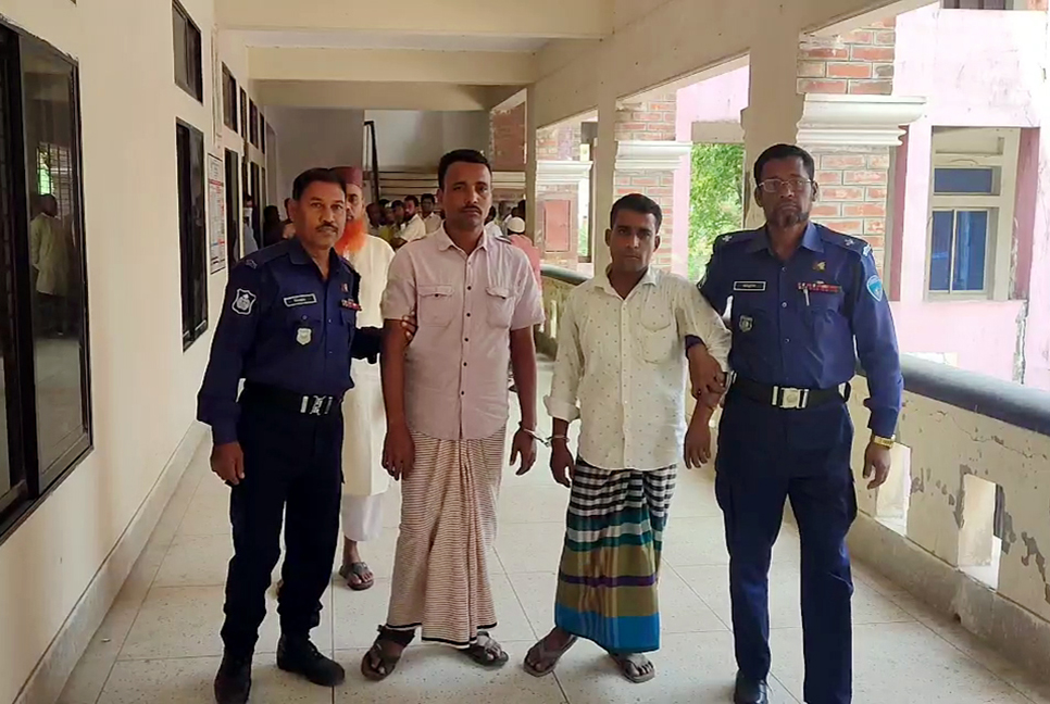 বন্ধুকে বাড়ি থেকে ডেকে নিয়ে হত্যা, তিনজনের যাবজ্জীবন