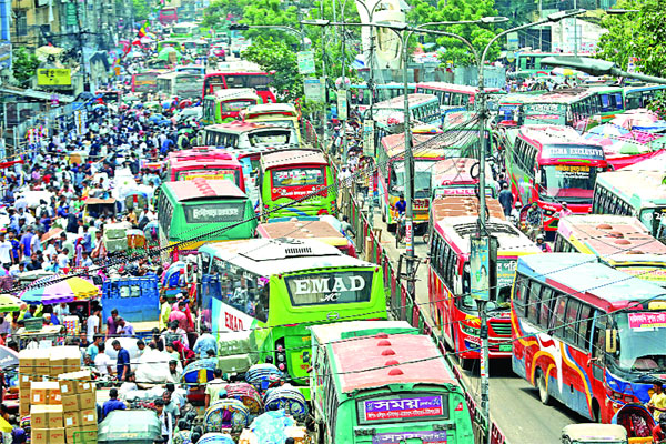 গণপরিবহনে নৈরাজ্য চলছেই